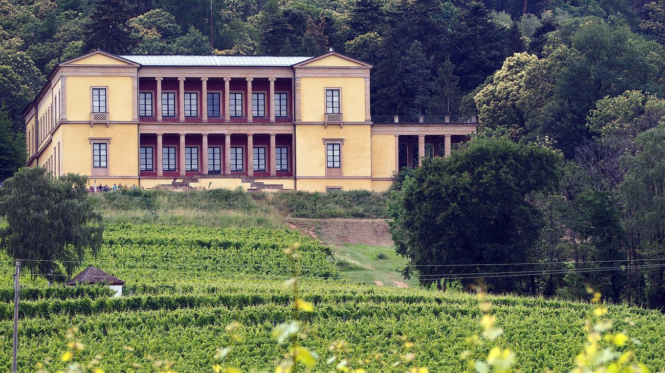 Die Loggia – gebaut für die schöne Jahreszeit, so wie es der Bauherr formuliert hatte.